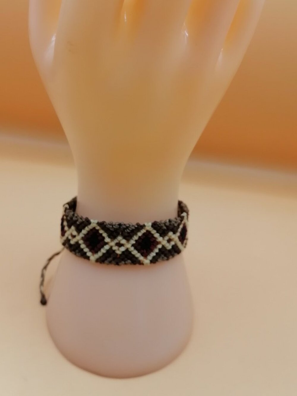 Macrame Thread Bracelet, Diamond Design, Peruvian Handicraft, Cusco